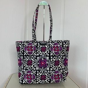 Vera Bradley Essential Tote Scroll Medallion